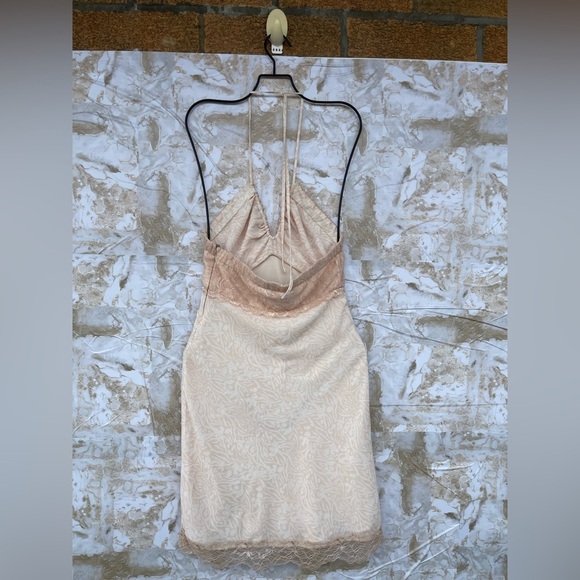 CENTRAL PARK WEST BABYDOLL HALTER NUDE LACE DRESS SIZE SMALL - Picture 8 of 12
